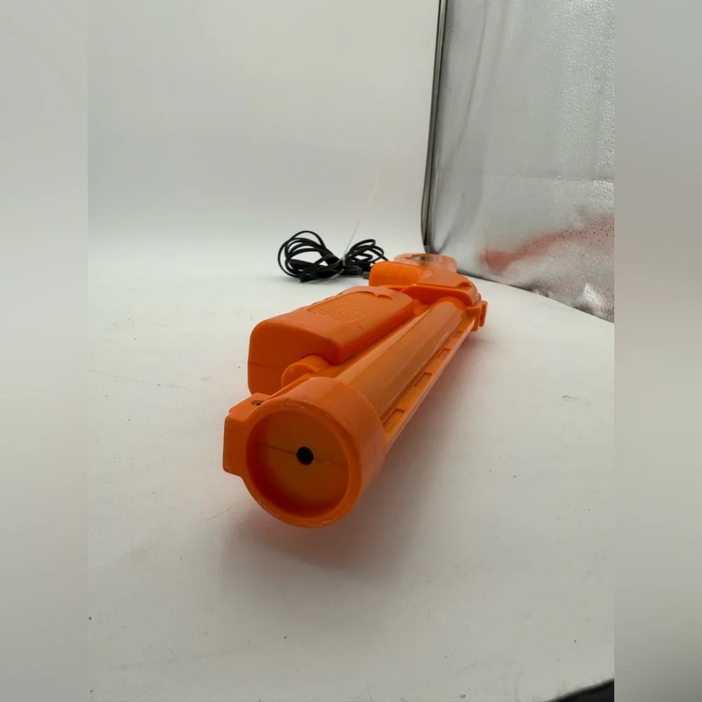 Big Buck Pro Arcade TV Video Game Gun Only No Sensor -Orange 2009 Jakks Pacific,
